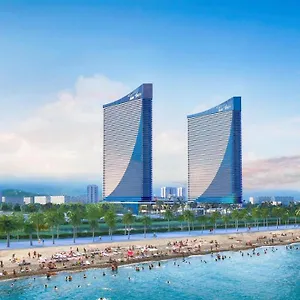 4* Апарт-отель Отель Orbi Sea Towers